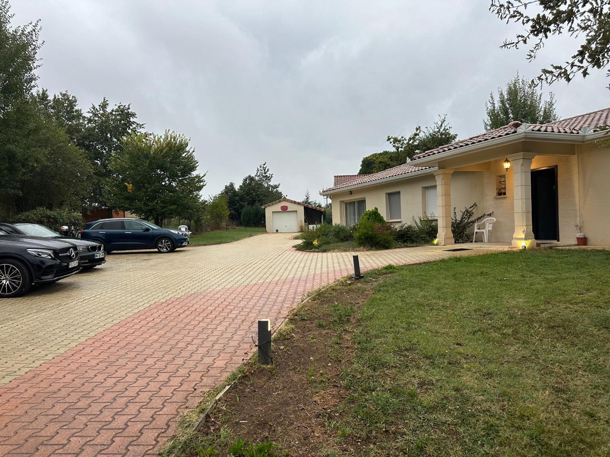 Appartement Prive Dans Villa Montauban Exterior foto